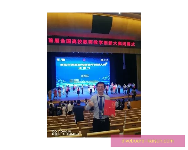 南安普顿青训体系再创佳绩，新星纷纷崭露头角，未来发展备受期待