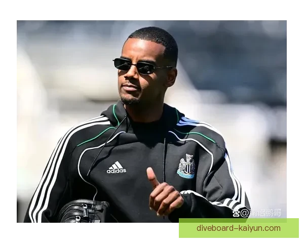 伊萨克在球队中的表现持续提升，影响力日益明显